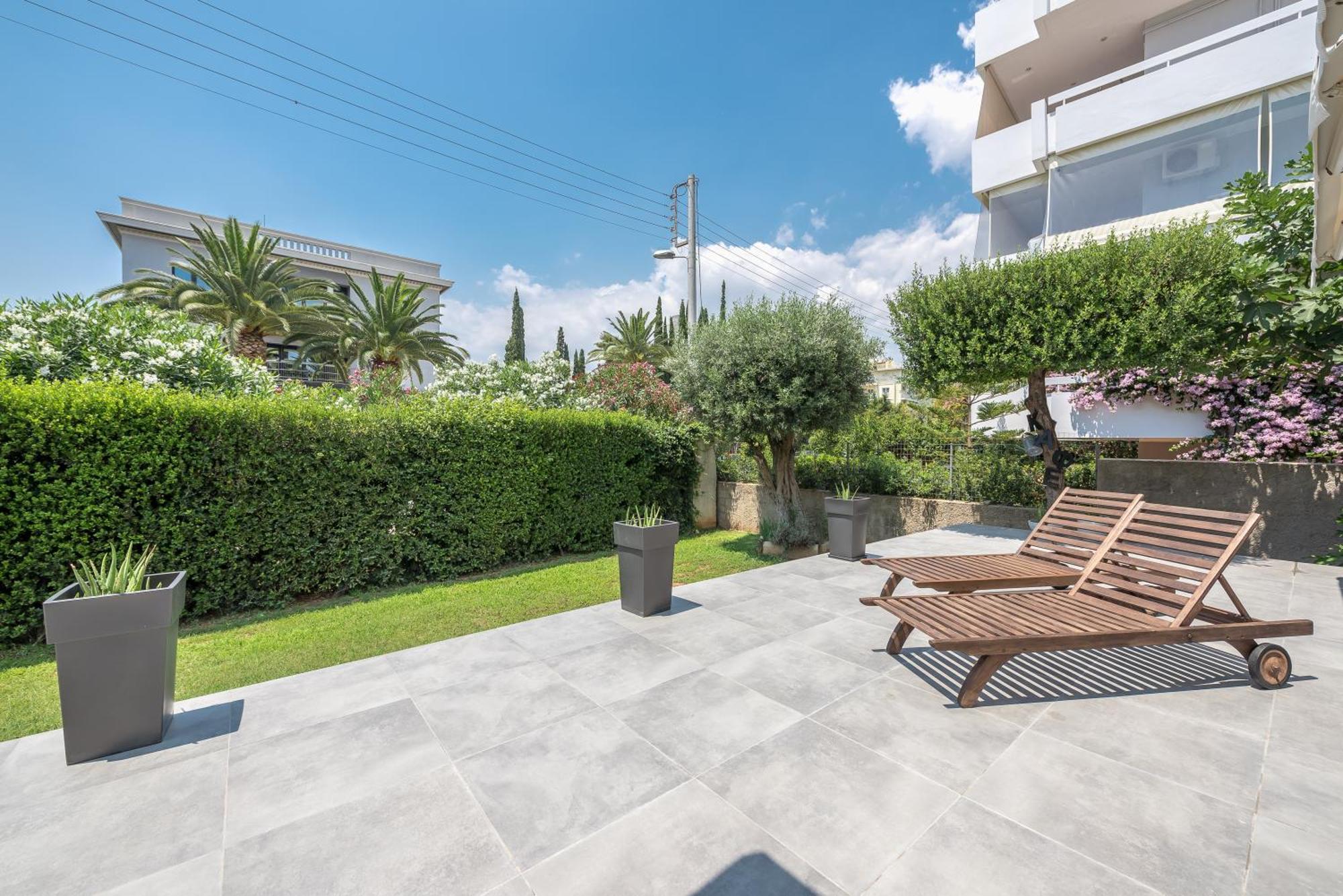 Garden Villa Glyfada Atenas Exterior foto